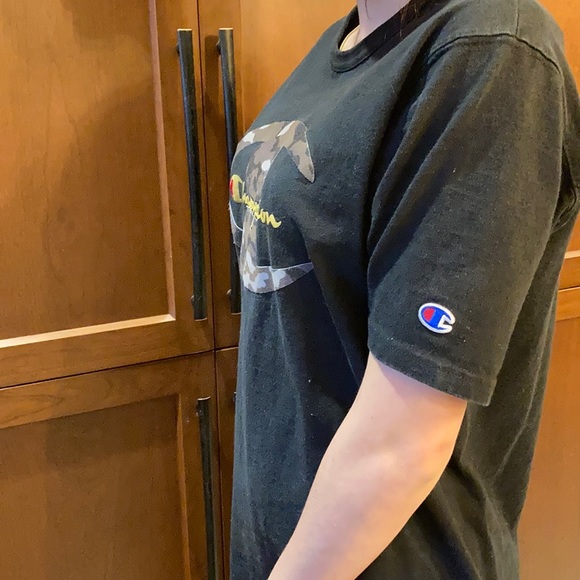 Black Champion t-shirt - Picture 4 of 5